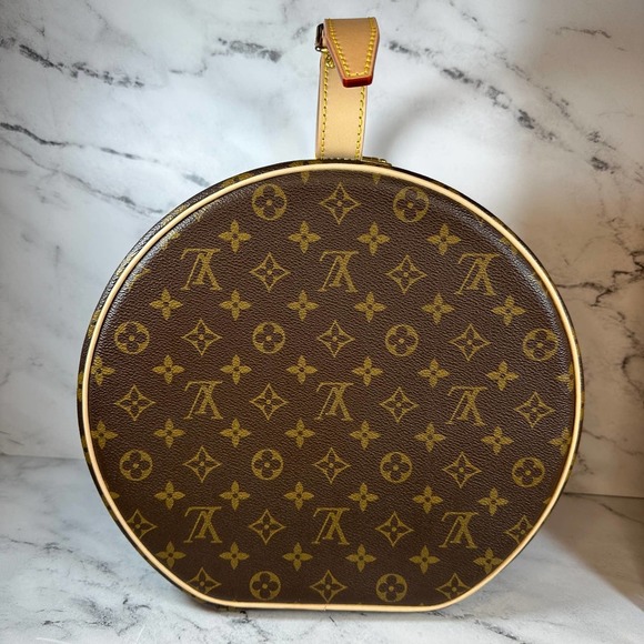 Louis Vuitton Hat Box 30 bag Boite Chapeau vintage monogram LV trunk New Leather - Picture 2 of 14